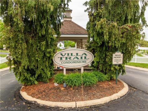 30 Pine Villa Trail Aurora OH 44202