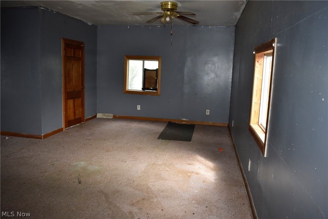 504 E Main Street East Palestine OH 44413