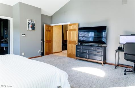 8808 Eastlynn Avenue NW Massillon OH 44646
