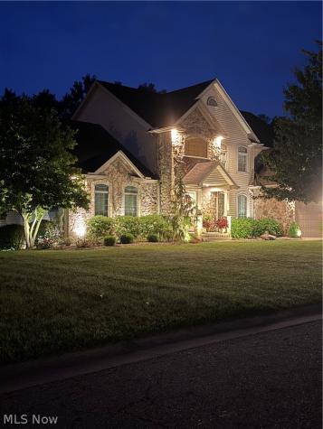 8808 Eastlynn Avenue NW Massillon OH 44646