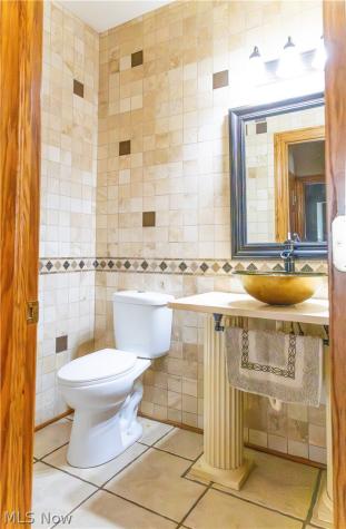 8808 Eastlynn Avenue NW Massillon OH 44646