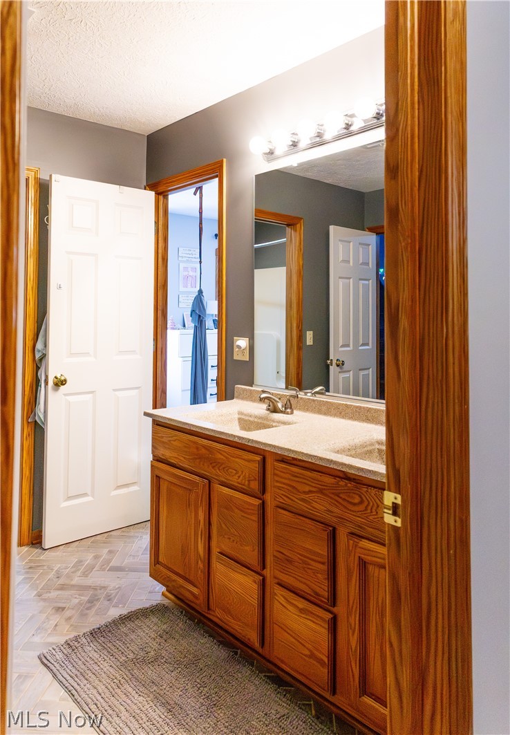 8808 Eastlynn Avenue NW Massillon OH 44646