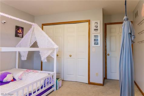 8808 Eastlynn Avenue NW Massillon OH 44646