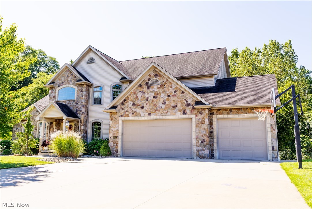 8808 Eastlynn Avenue NW Massillon OH 44646
