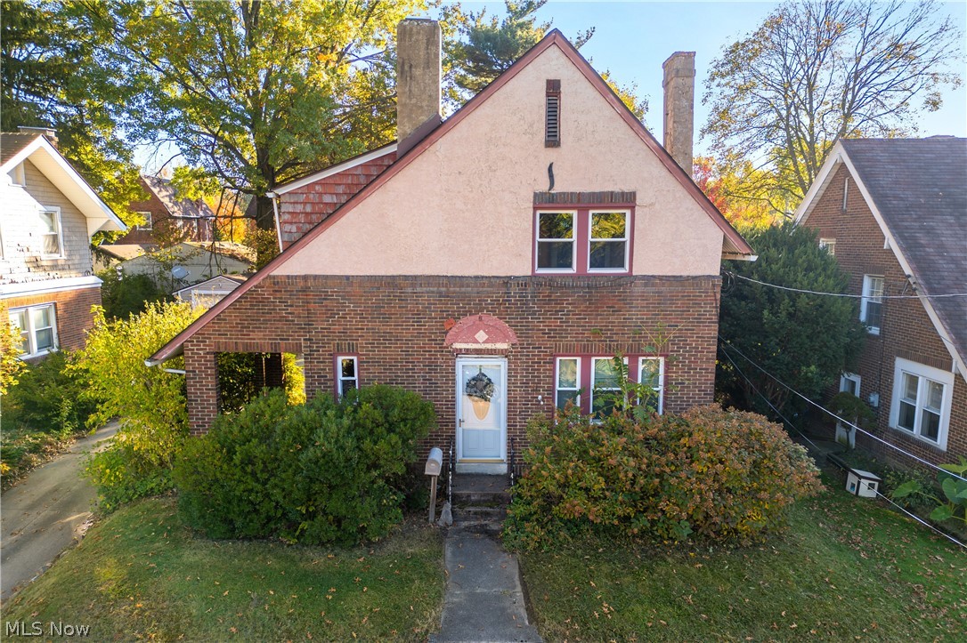 405 Saint Leger Avenue Akron OH 44305