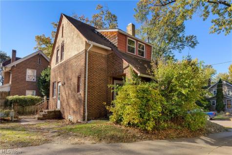 405 Saint Leger Avenue Akron OH 44305
