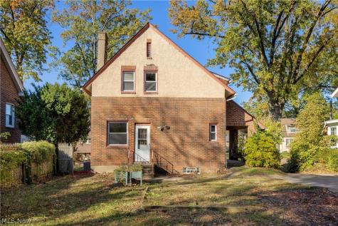 405 Saint Leger Avenue Akron OH 44305