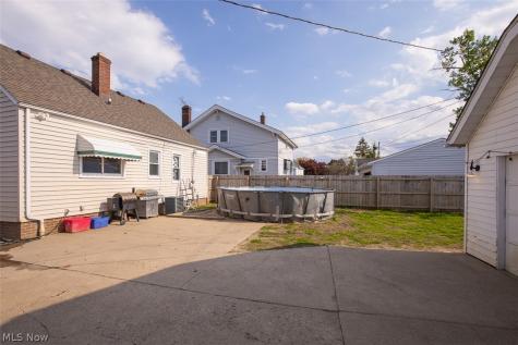 4360 Newberry Drive Brooklyn OH 44144