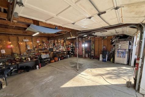 4360 Newberry Drive Brooklyn OH 44144
