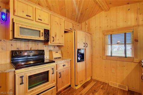 2229 Western Avenue Alliance OH 44601