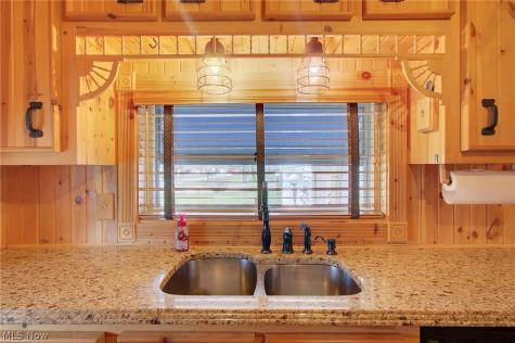 2229 Western Avenue Alliance OH 44601