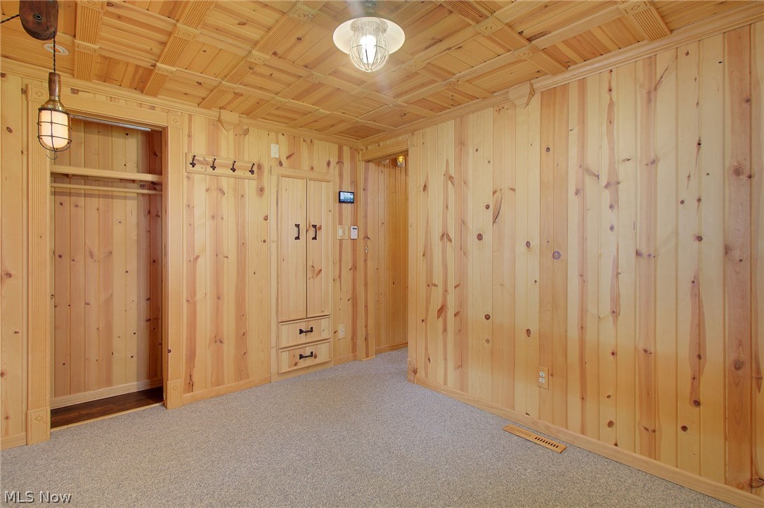 2229 Western Avenue Alliance OH 44601