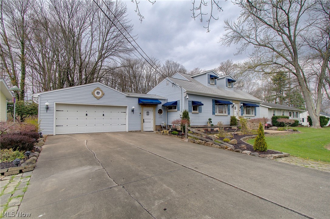 2229 Western Avenue Alliance OH 44601