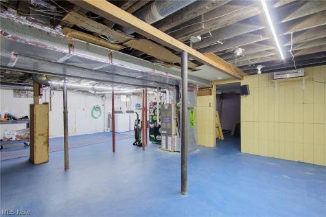 2229 Western Avenue Alliance OH 44601