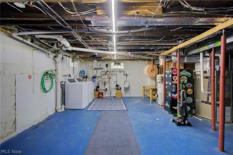 2229 Western Avenue Alliance OH 44601