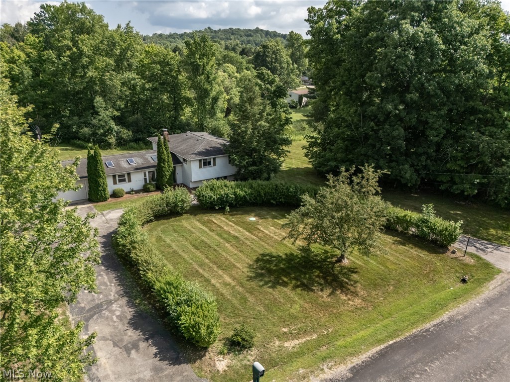 7708 Maple Chagrin Falls OH 44026