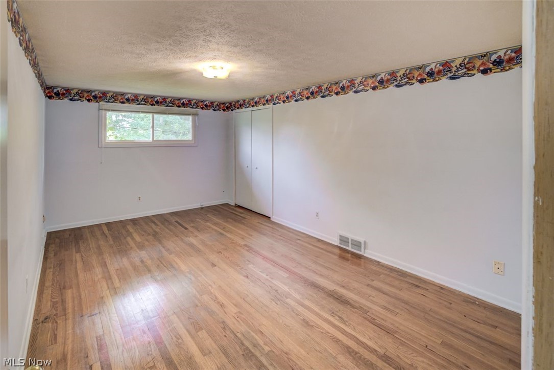 7708 Maple Chagrin Falls OH 44026