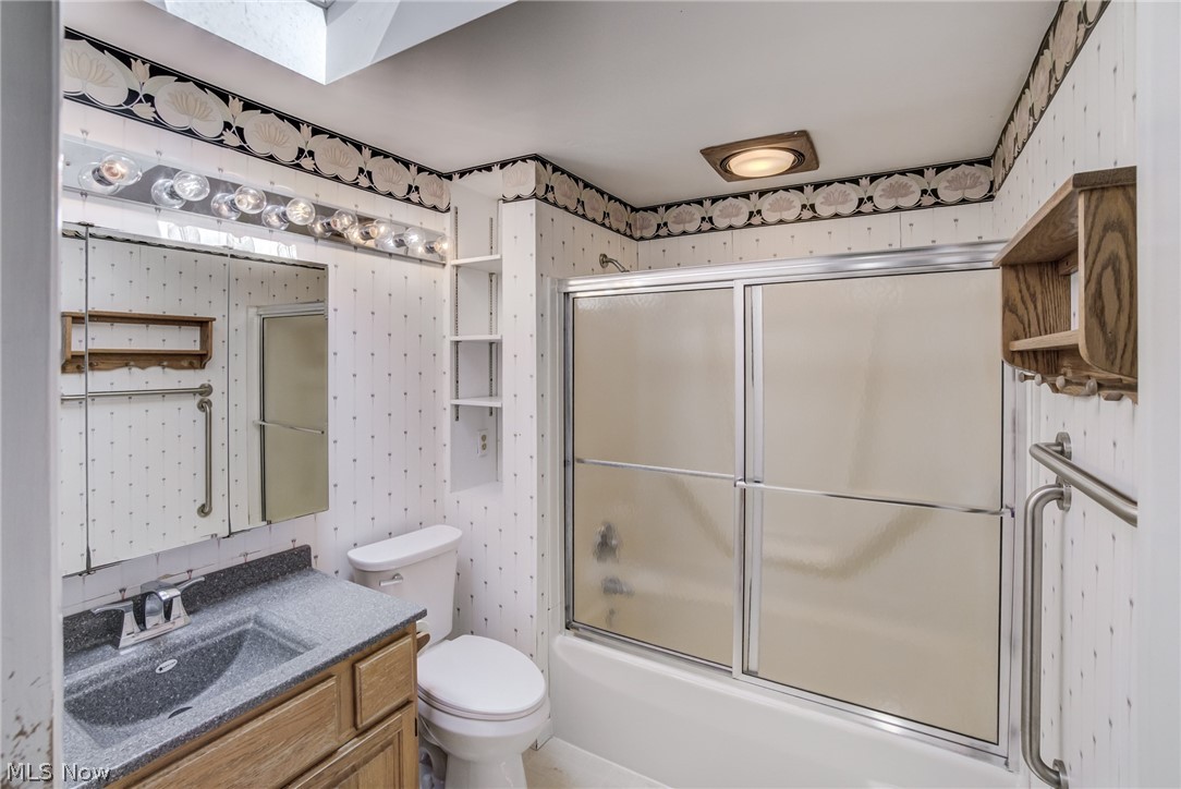 7708 Maple Chagrin Falls OH 44026