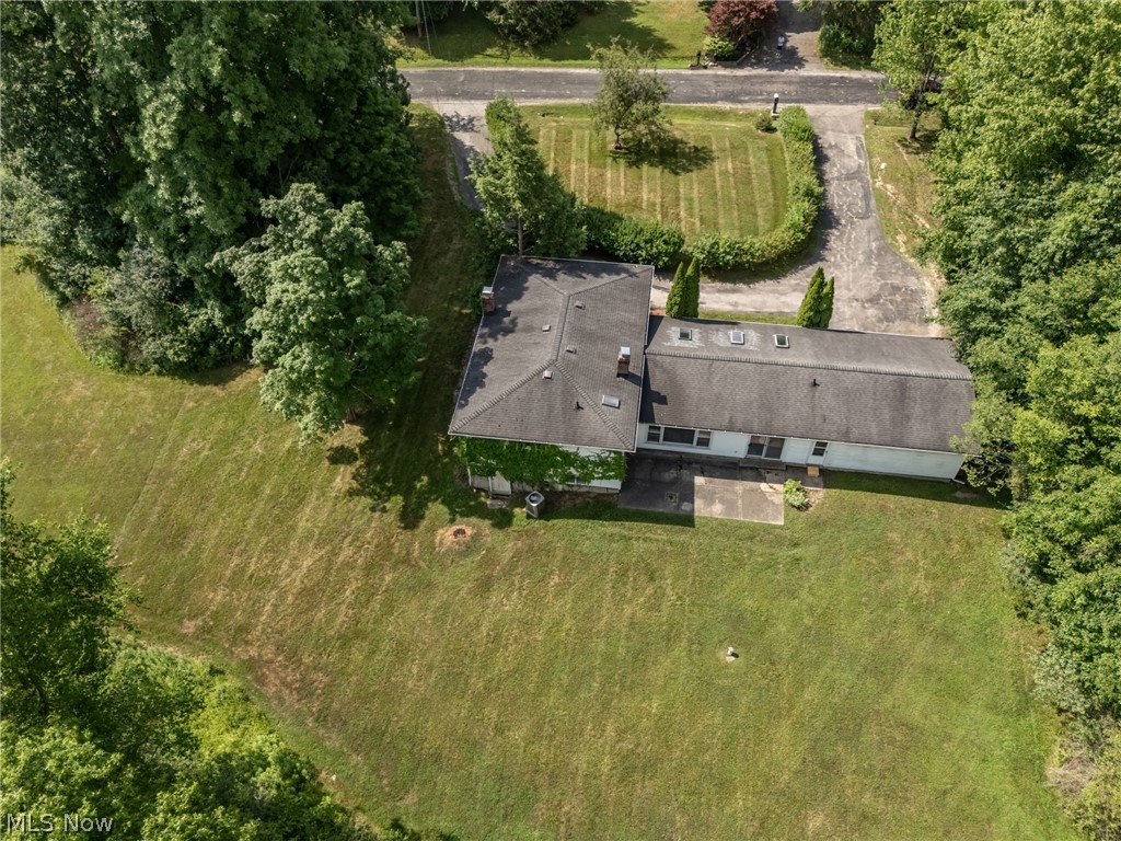 7708 Maple Chagrin Falls OH 44026