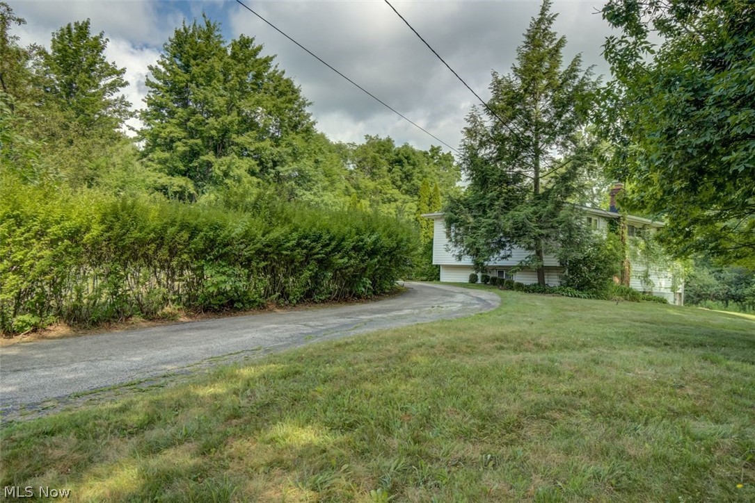 7708 Maple Chagrin Falls OH 44026