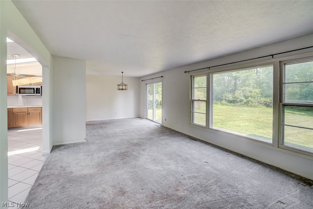 7708 Maple Chagrin Falls OH 44026