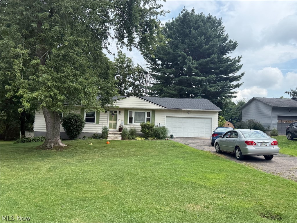 2847 Carillon Drive Norton OH 44203