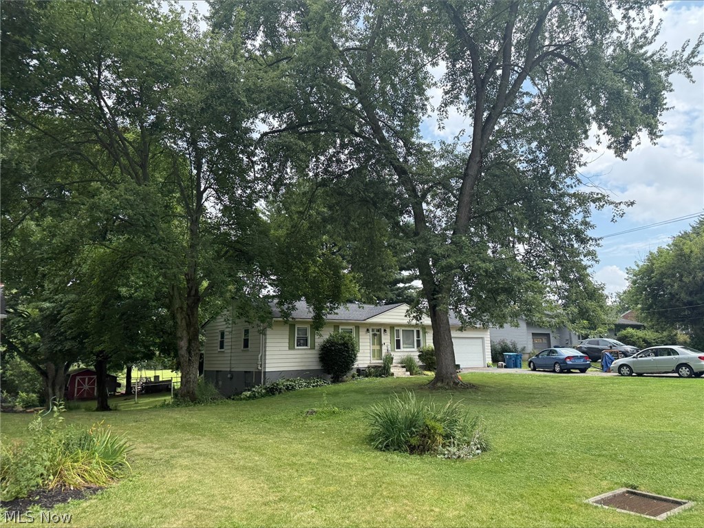 2847 Carillon Drive Norton OH 44203