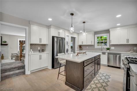 2448 Charney Road University Heights OH 44118