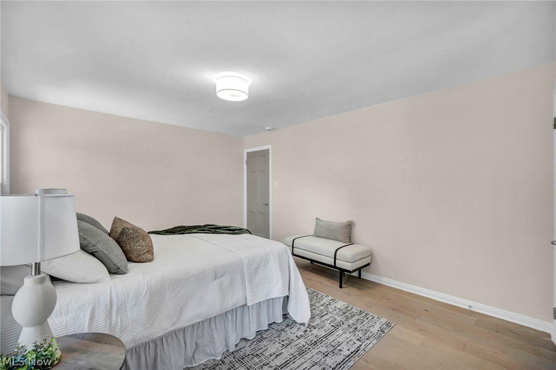 2448 Charney Road University Heights OH 44118