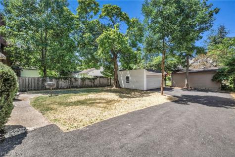 2448 Charney Road University Heights OH 44118