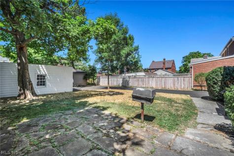 2448 Charney Road University Heights OH 44118