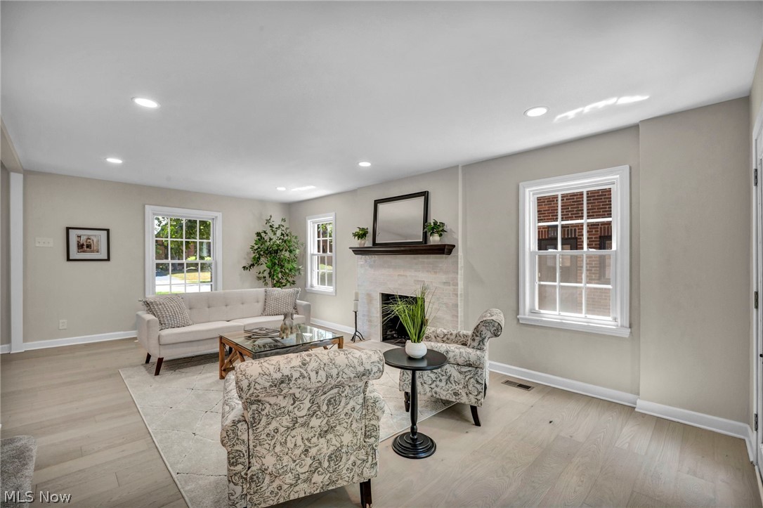 2448 Charney Road University Heights OH 44118
