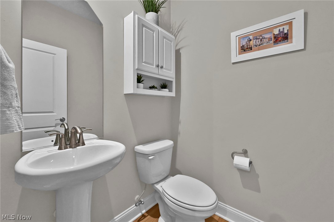 180 Country Meadow Lane Wadsworth OH 44281