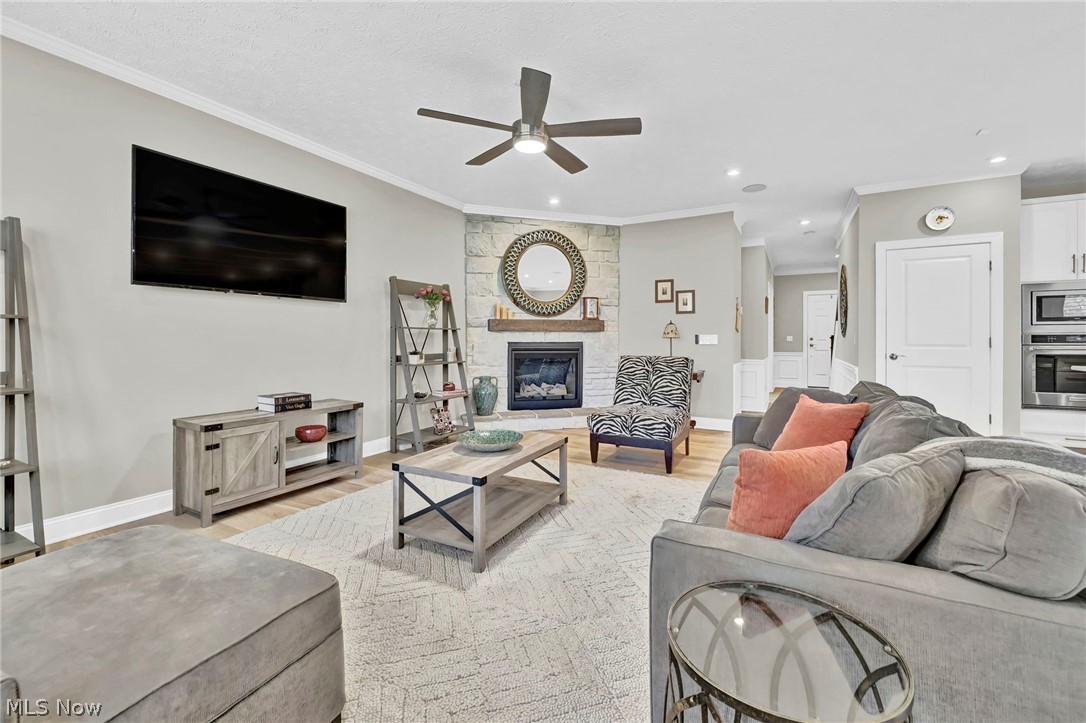 180 Country Meadow Lane Wadsworth OH 44281