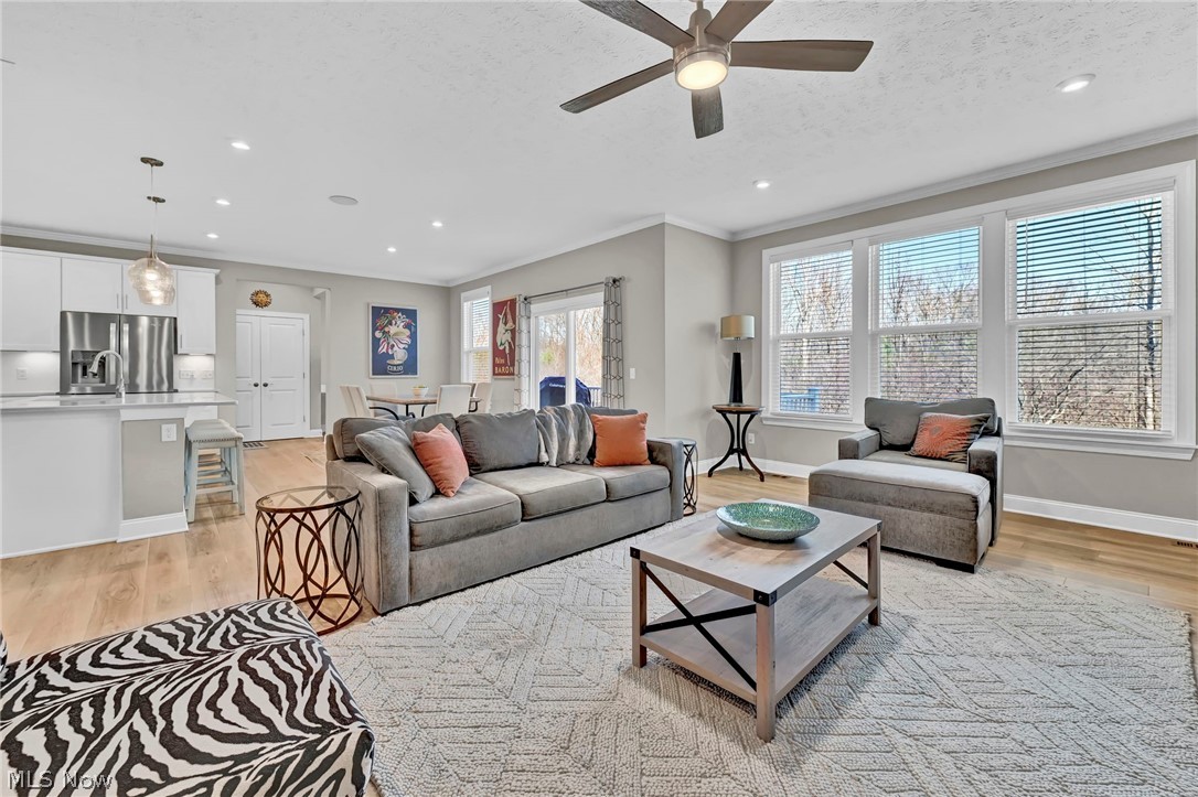 180 Country Meadow Lane Wadsworth OH 44281