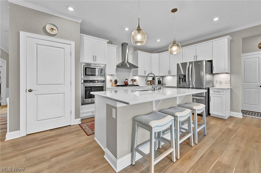 180 Country Meadow Lane Wadsworth OH 44281