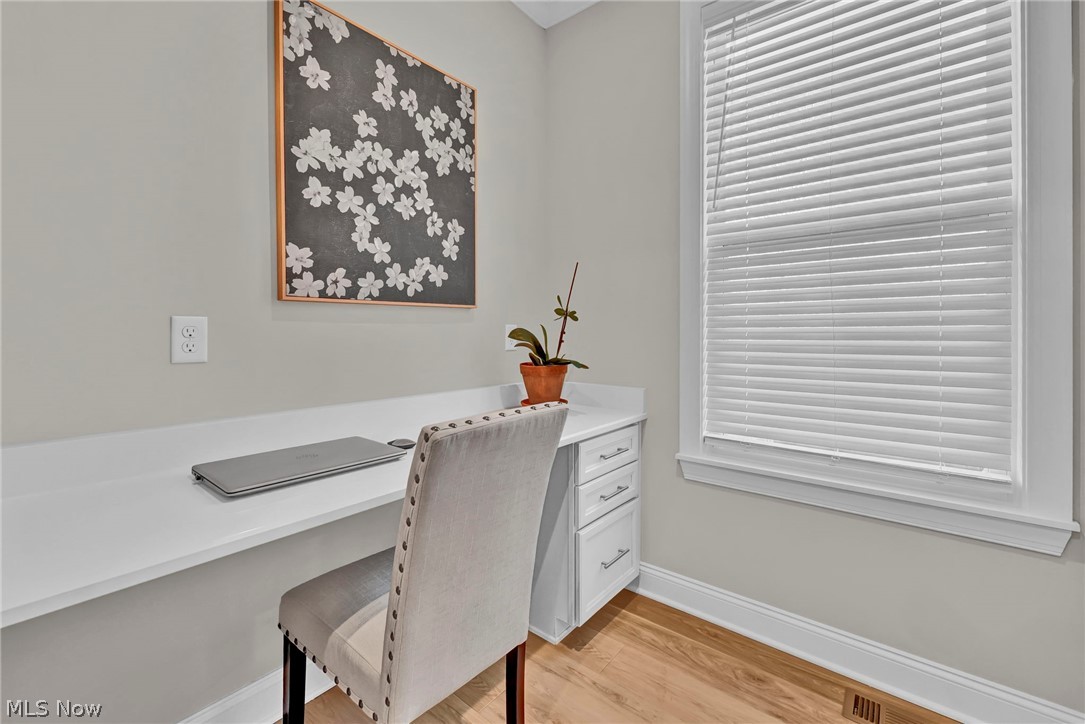 180 Country Meadow Lane Wadsworth OH 44281