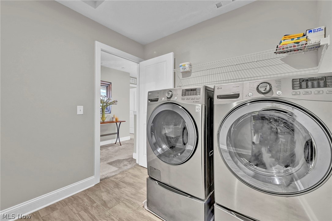 180 Country Meadow Lane Wadsworth OH 44281