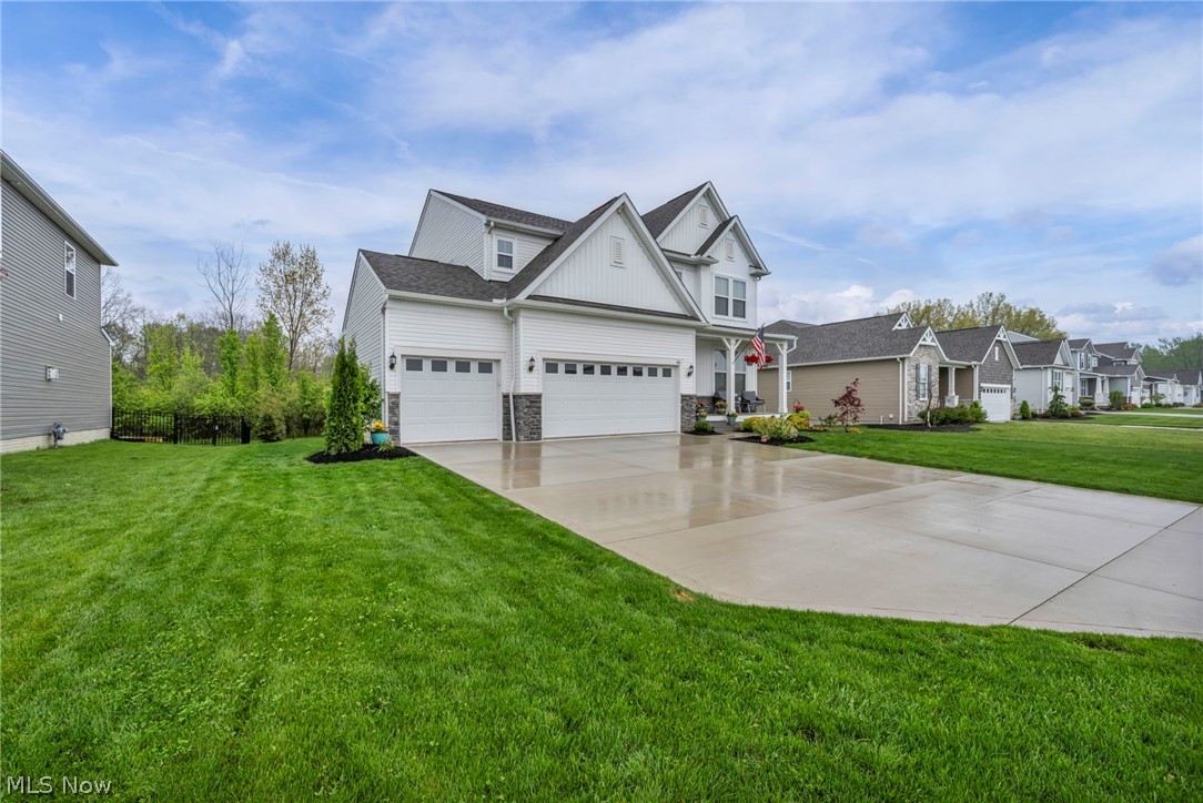 180 Country Meadow Lane Wadsworth OH 44281