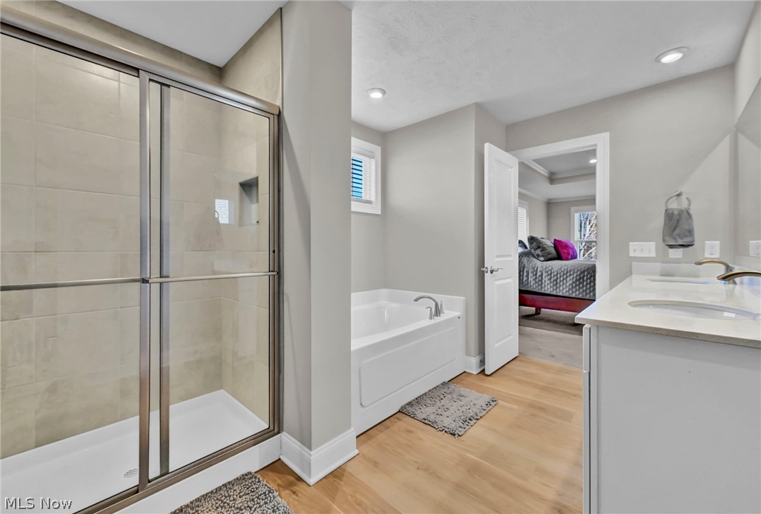 180 Country Meadow Lane Wadsworth OH 44281