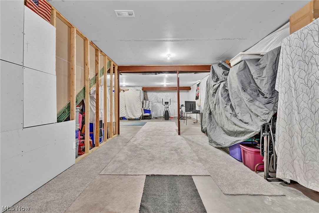 180 Country Meadow Lane Wadsworth OH 44281
