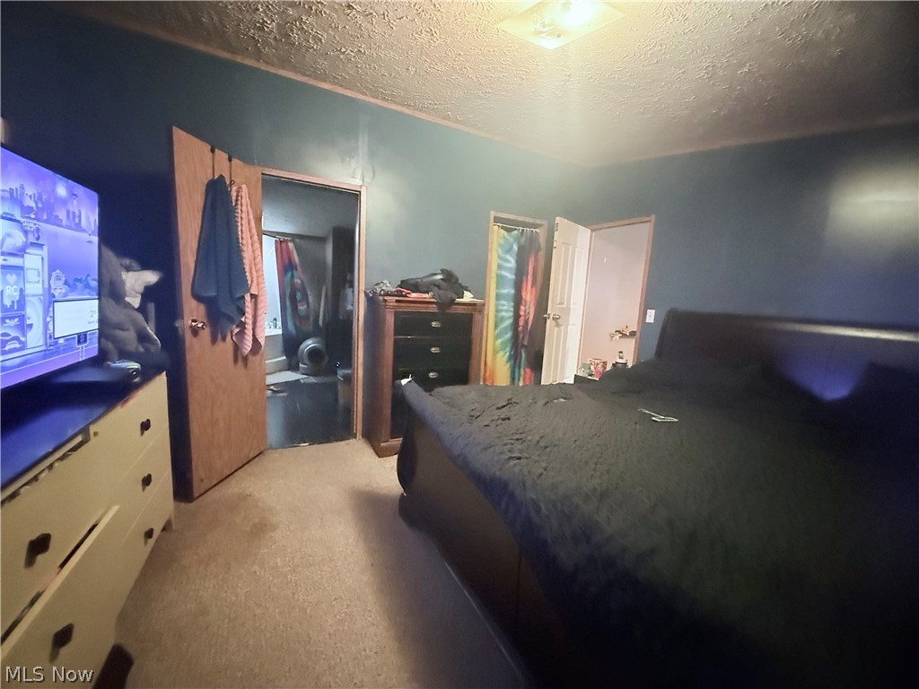 1241 N Park Circle Brookfield OH 44403