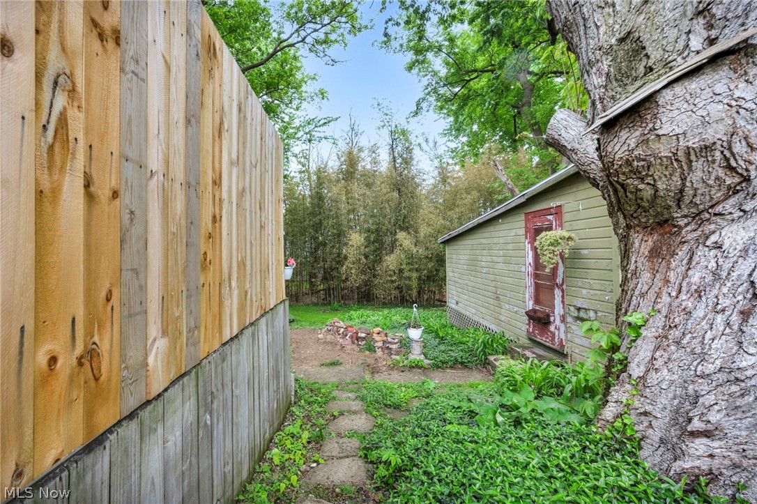 33852 Center Ridge Road North Ridgeville OH 44039