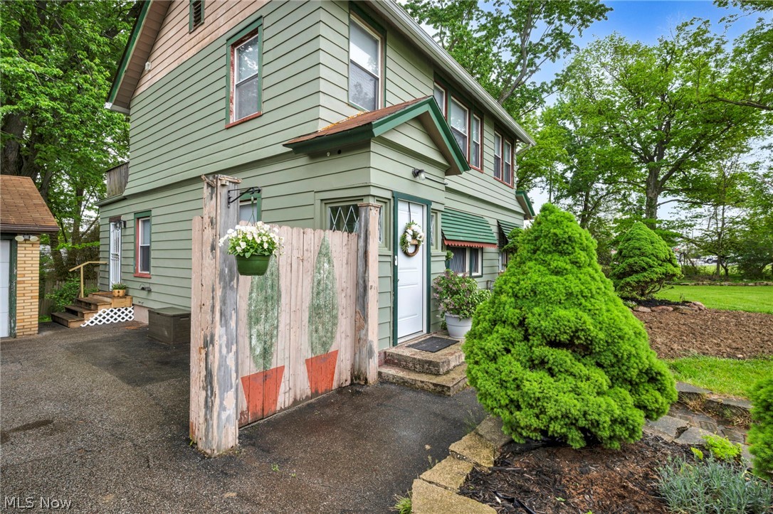 33852 Center Ridge Road North Ridgeville OH 44039