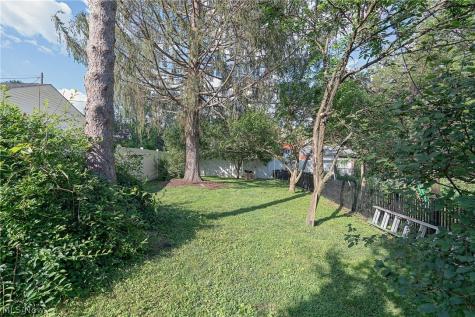 628 N Seventh Street Marietta OH 45750