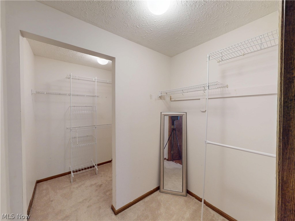 5484 Vermouth Street NW North Canton OH 44720