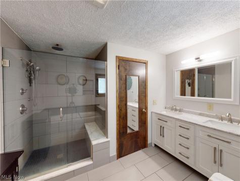 5484 Vermouth Street NW North Canton OH 44720