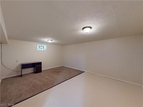 5484 Vermouth Street NW North Canton OH 44720