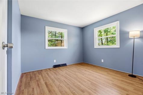 9883 Meldon Drive Streetsboro OH 44241