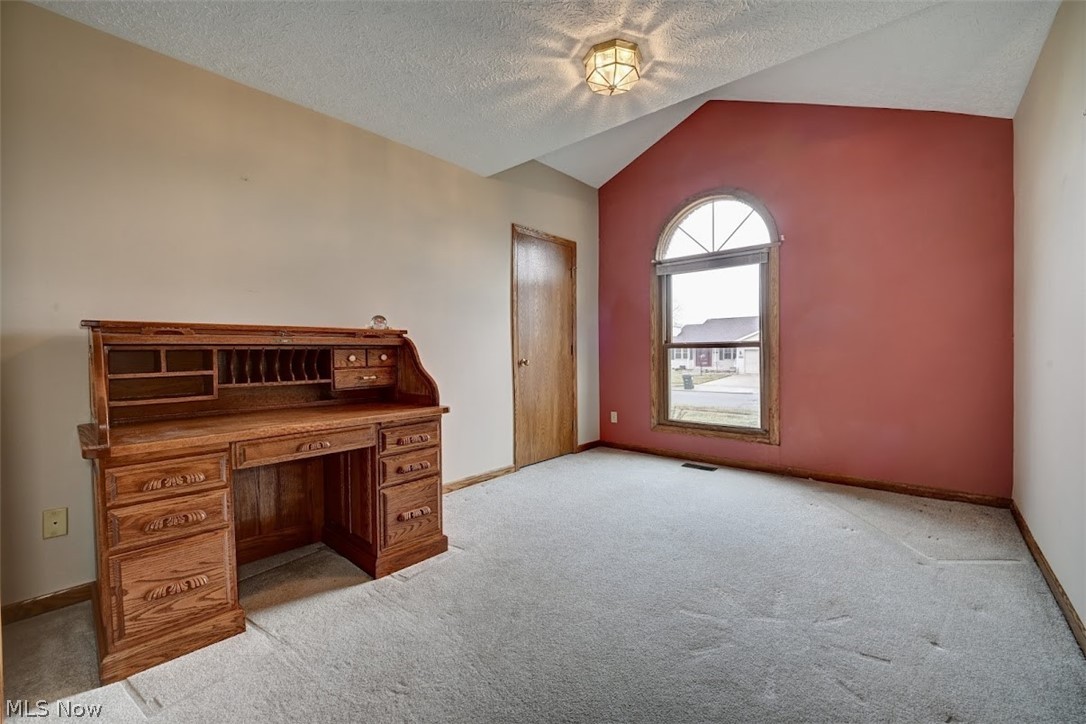 489 Oak Avenue Strasburg OH 44680